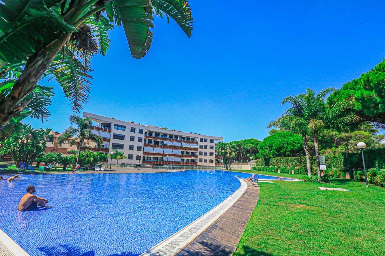 Sol Cambrils Park Litoral - Only Families Villa Buitenkant foto