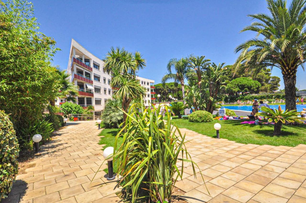 Sol Cambrils Park Litoral - Only Families Villa Buitenkant foto